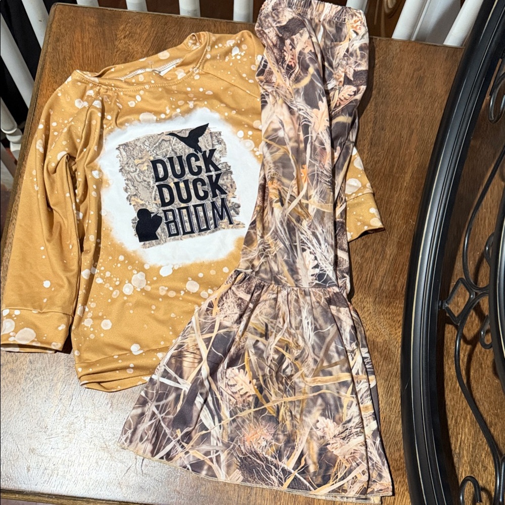 Boutique Toddler set Duck 🦆 Boom Splatter Tee with Camouflage flare pants
